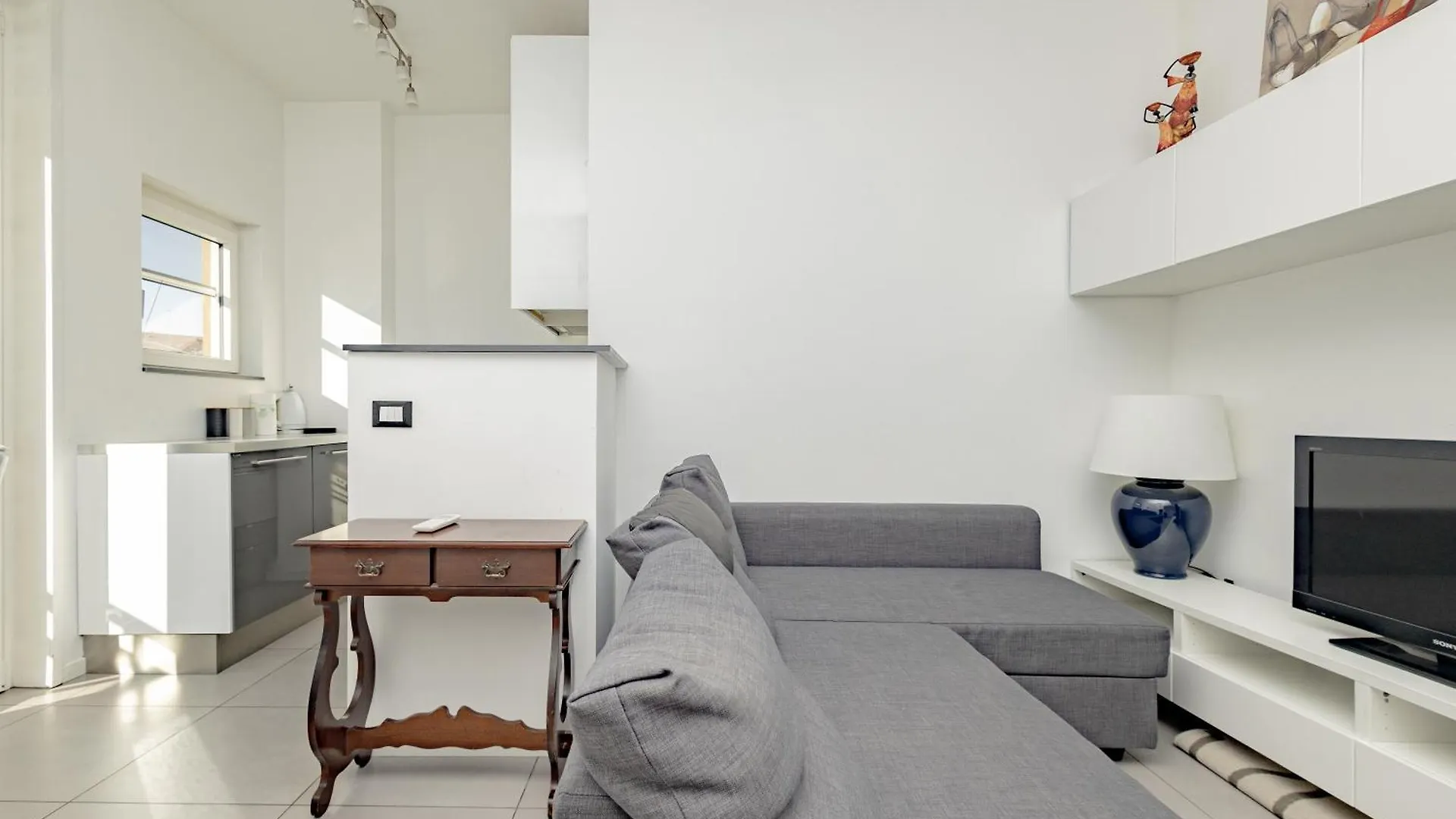 Xenia Apartments - Quiet And Cozy Two-Room Apartment Milán